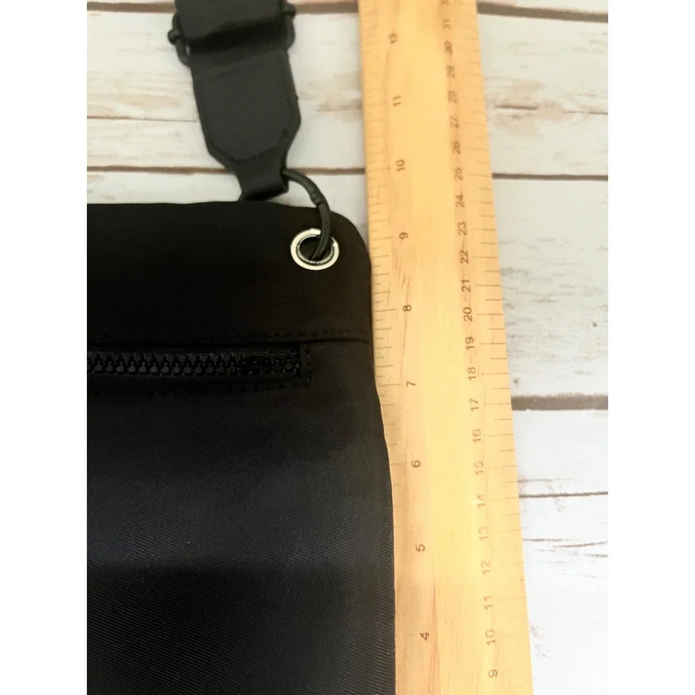 Joan & David Crossbody Bag Black Nylon Multi Pocket Adjustable Strap OS